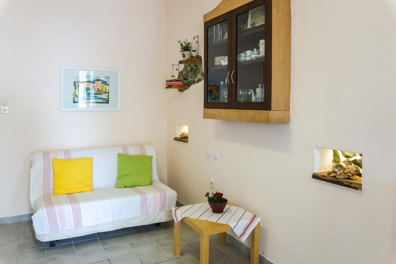 Irene Seafront Apartment Néoi Epivátai Exteriér fotografie